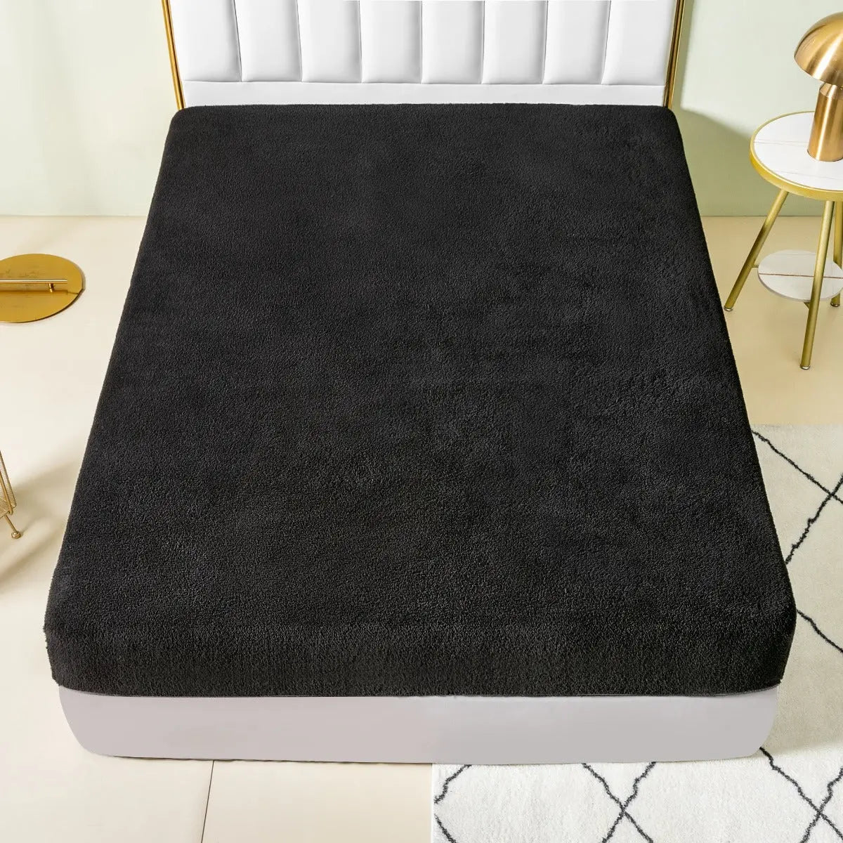 teddy bear fitted sheet	black