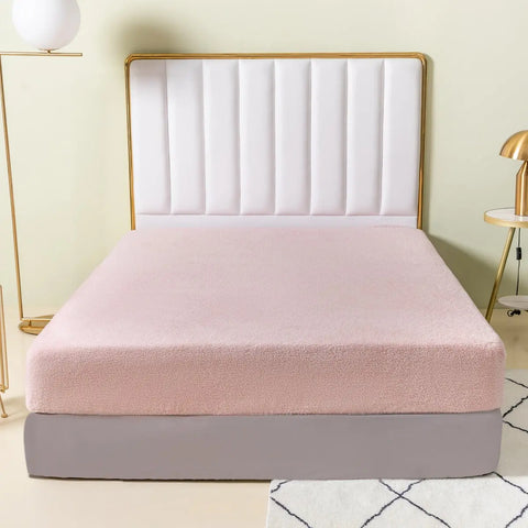 teddy fitted sheet	pink