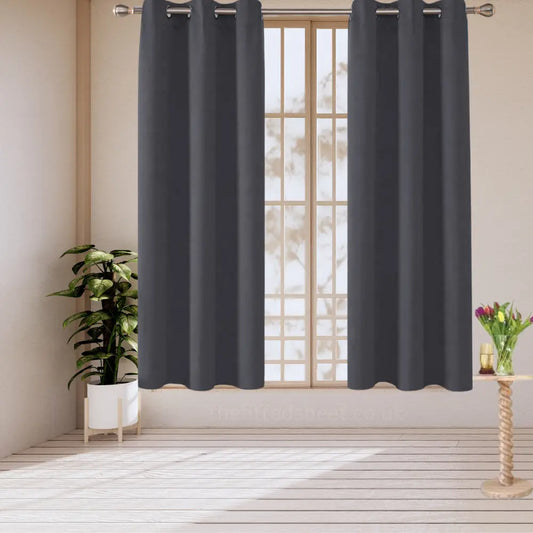 curtain blackout