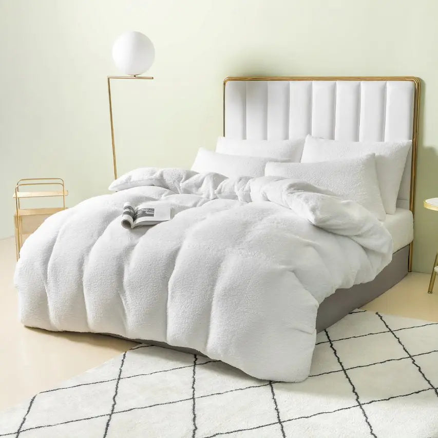 teddy duvet set white