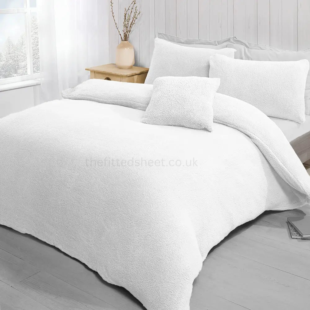 White Teddy Fleece Duvet Cover (180GSM) Bedding sets -The Fitted